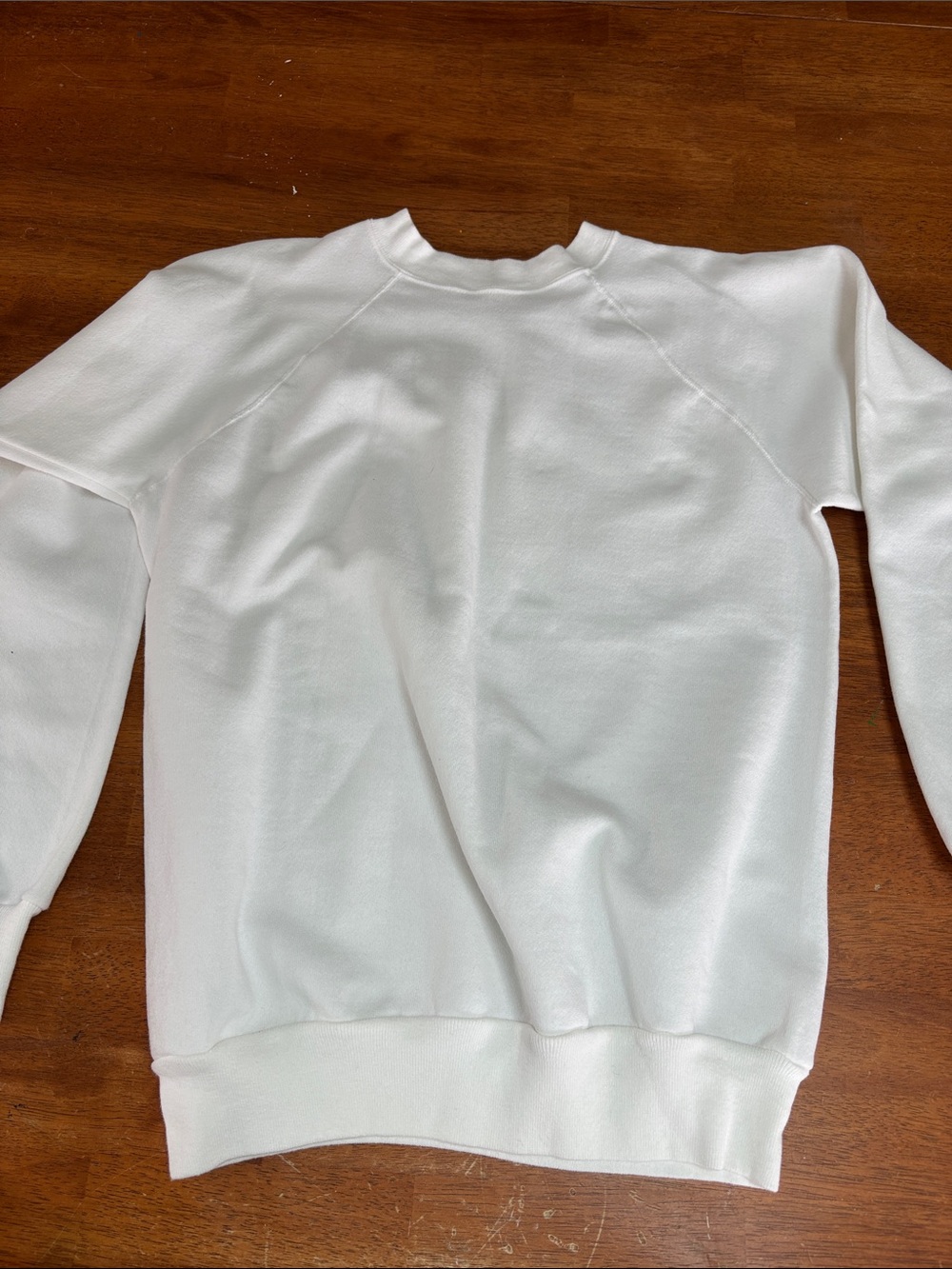 Classic Vintage Men's Crewneck Sweater - White